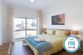 Host Wise - Lovely Flat with Charming Terrace